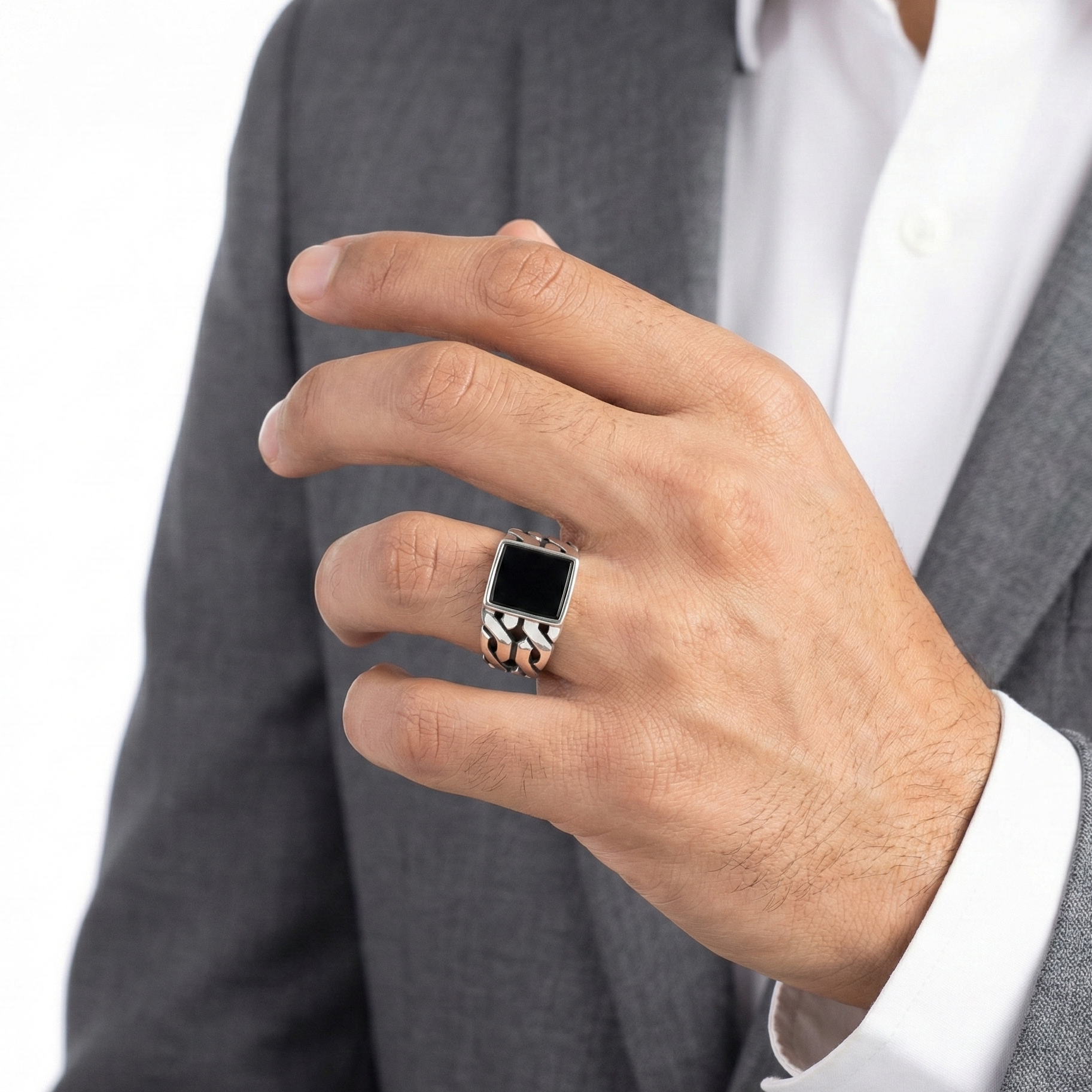 The Onyx Nexus Signet